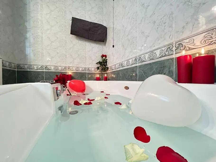 Апартаменты Jacuzzi-Idrotherapy Duomo 5 Min Qcterme 100M Милан